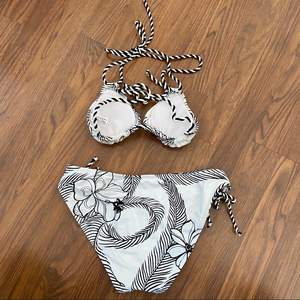 Arizona never worn bikini top small bottom med - Picture 2 of 5